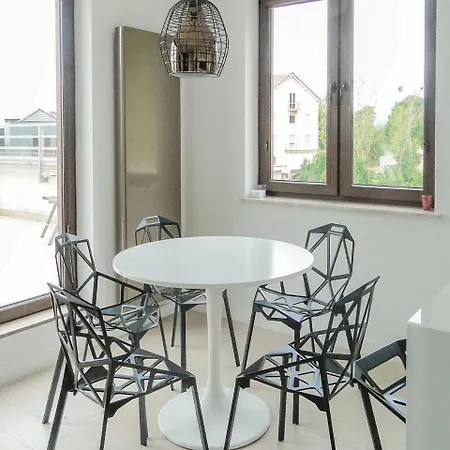 아파트 Three-bedroom In 그디니아